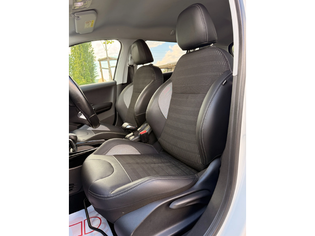 Peugeot 2008 * 1.5HDI* 120hp* NAVI* CAMERA* - автомобили, коли, обяви за нови и употребявани 6