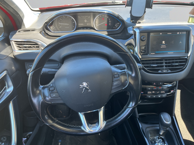 Peugeot 2008 - автомобили, коли, обяви за нови и употребявани 12