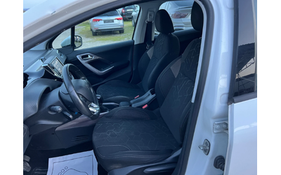 Peugeot 2008 1.6BlueHD-100к.с FACELIFT/EURO6B/Автоп/Парктроник - автомобили, коли, обяви за нови и употребявани 11