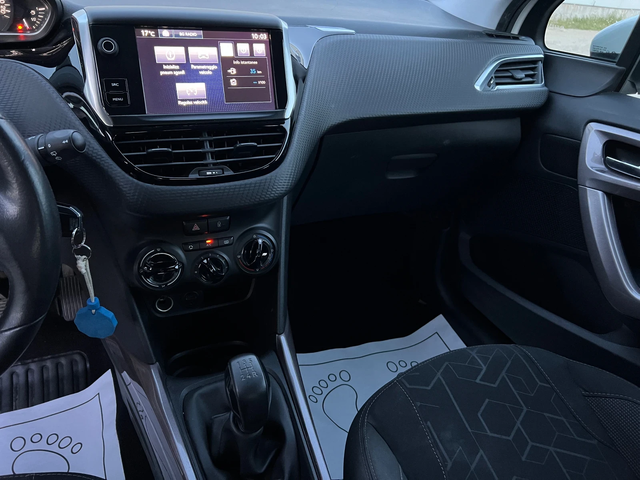 Peugeot 2008 1.6BlueHD-100к.с FACELIFT/EURO6B/Автоп/Парктроник - автомобили, коли, обяви за нови и употребявани 15