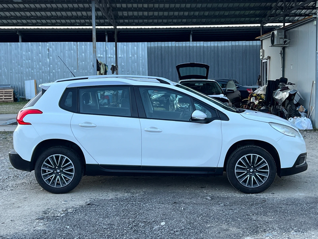 Peugeot 2008 1.6BlueHD-100к.с FACELIFT/EURO6B/Автоп/Парктроник - автомобили, коли, обяви за нови и употребявани 3