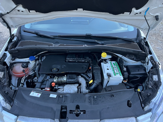 Peugeot 2008 1.6BlueHD-100к.с FACELIFT/EURO6B/Автоп/Парктроник - автомобили, коли, обяви за нови и употребявани 9