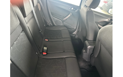 Peugeot 2008 1.6 - автомобили, коли, обяви за нови и употребявани 9