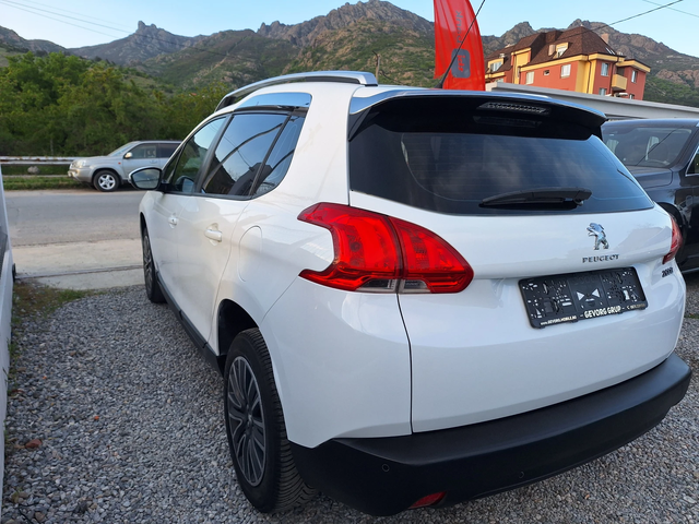 Peugeot 2008 1.2 NAVI - автомобили, коли, обяви за нови и употребявани 6