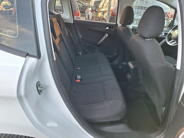 Peugeot 2008 1.2 NAVI - автомобили, коли, обяви за нови и употребявани 8