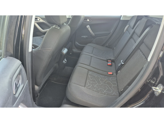 Peugeot 2008 1.6HDI 92к.с. - автомобили, коли, обяви за нови и употребявани 12