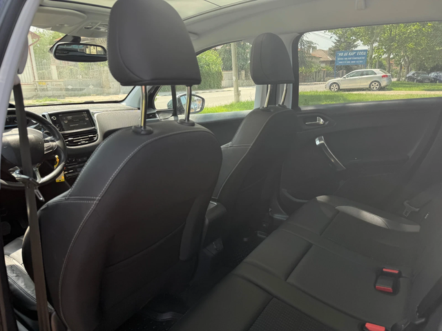 Peugeot 2008 1.6 DIESEL AUSTRIA - автомобили, коли, обяви за нови и употребявани 10