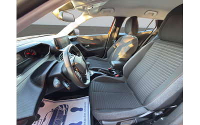 Peugeot 2008 - автомобили, коли, обяви за нови и употребявани 9