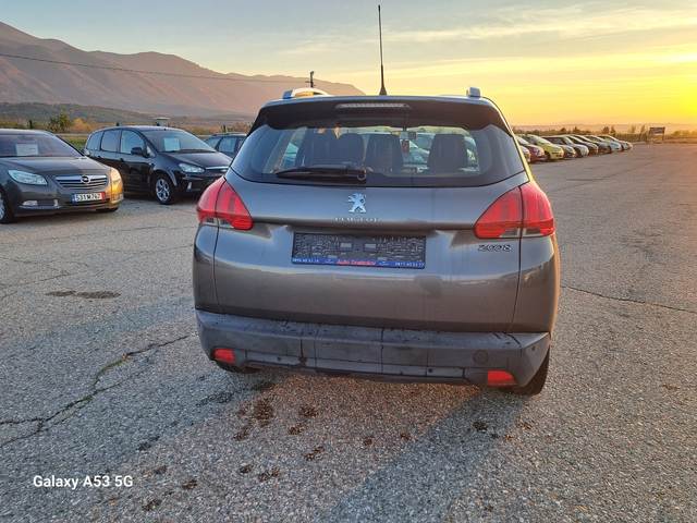Peugeot 2008 1, 2 i - автомобили, коли, обяви за нови и употребявани 5