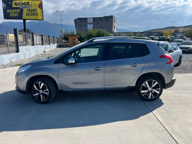 Peugeot 2008 1.2 PureTech Euro6B!! Allure!! - автомобили, коли, обяви за нови и употребявани 2