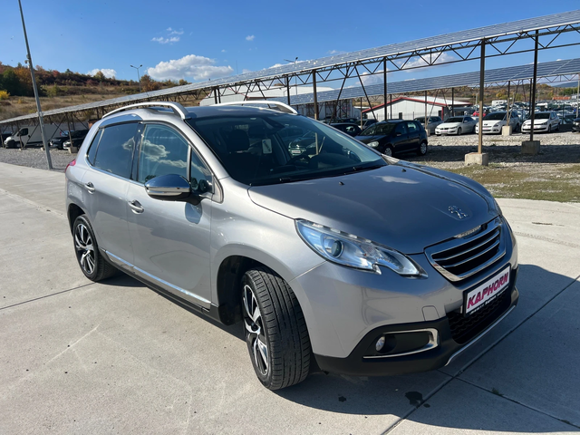Peugeot 2008 1.2 PureTech Euro6B!! Allure!! - автомобили, коли, обяви за нови и употребявани 8