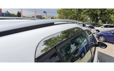 Peugeot 2008 1.6е-HDI ALLURE - автомобили, коли, обяви за нови и употребявани 9