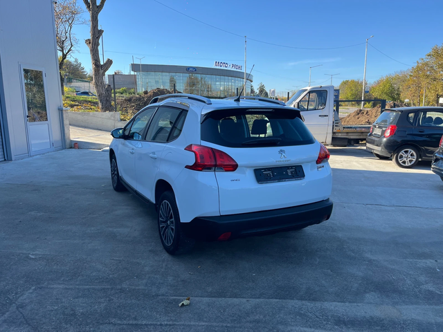 Peugeot 2008 1.6hdi - автомобили, коли, обяви за нови и употребявани 3