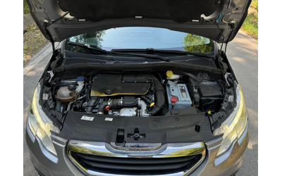 Peugeot 2008 1.6HDI / 75кс - автомобили, коли, обяви за нови и употребявани 12