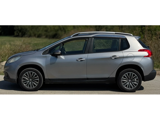 Peugeot 2008 1.6HDI / 75кс - автомобили, коли, обяви за нови и употребявани 4