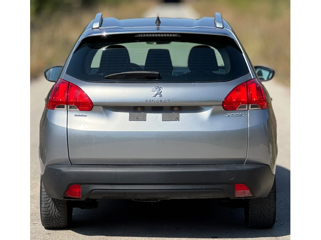 Peugeot 2008 1.6HDI / 75кс - автомобили, коли, обяви за нови и употребявани 6