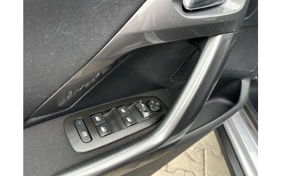 Peugeot 2008 FACELIFT* LED* TOP* - автомобили, коли, обяви за нови и употребявани 10