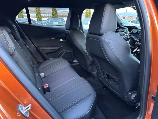 Peugeot 2008 GT LINE* AVTOMATIK* LED* 1.5eHDI* TOP* - автомобили, коли, обяви за нови и употребявани 6