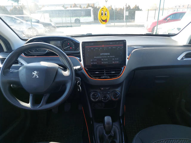 Peugeot 2008 1.2 - автомобили, коли, обяви за нови и употребявани 10