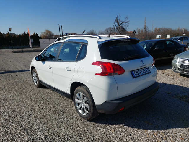 Peugeot 2008 1.2 - автомобили, коли, обяви за нови и употребявани 6
