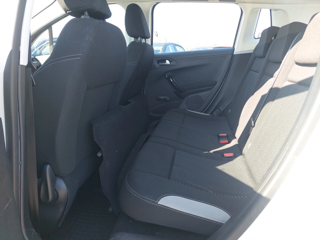 Peugeot 2008 1.2 - автомобили, коли, обяви за нови и употребявани 9