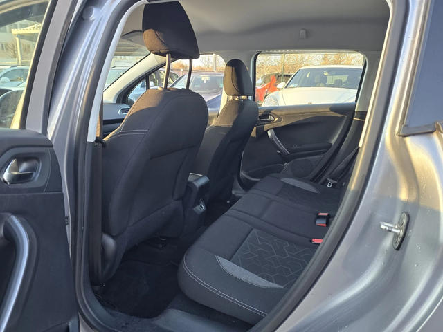 Peugeot 2008 1.2Бензин 82к.с. 84хил.км. - автомобили, коли, обяви за нови и употребявани 10