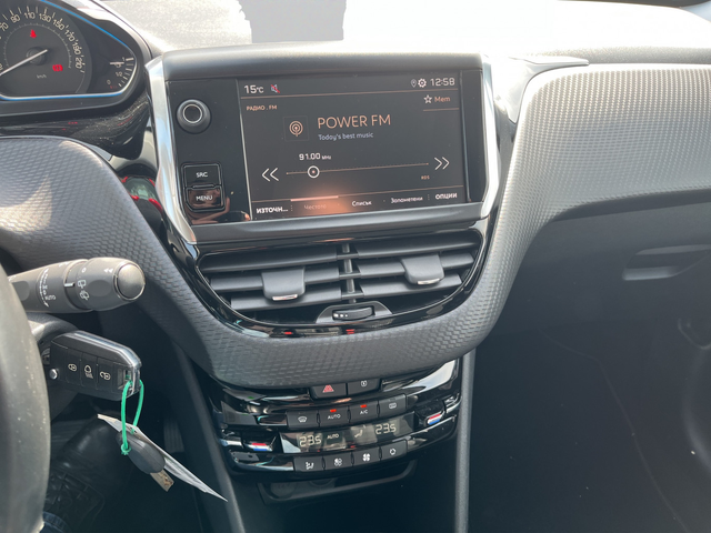 Peugeot 2008 - автомобили, коли, обяви за нови и употребявани 13