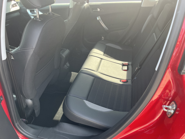 Peugeot 2008 - автомобили, коли, обяви за нови и употребявани 14