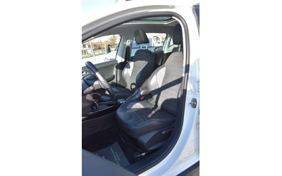 Peugeot 2008 AUTOMAT* 48000KM!!! - автомобили, коли, обяви за нови и употребявани 10