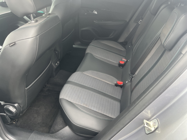 Peugeot 2008 - автомобили, коли, обяви за нови и употребявани 12