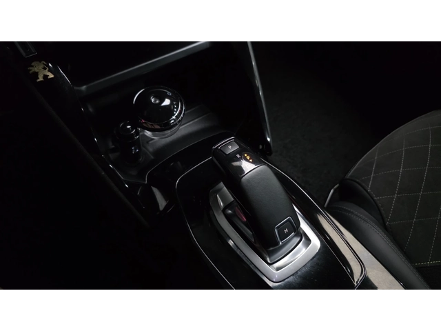 Peugeot 2008 - автомобили, коли, обяви за нови и употребявани 10
