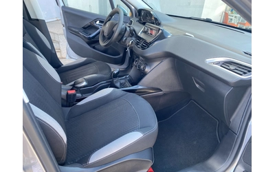Peugeot 2008 1.2 i - автомобили, коли, обяви за нови и употребявани 9