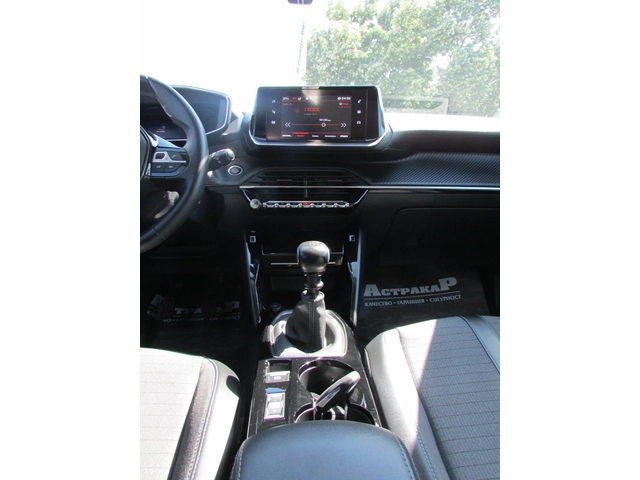 Peugeot 2008 1.2 PureTech EU6D - автомобили, коли, обяви за нови и употребявани 12