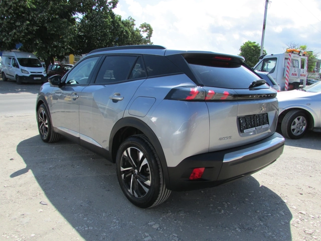 Peugeot 2008 1.2 PureTech EU6D - автомобили, коли, обяви за нови и употребявани 5