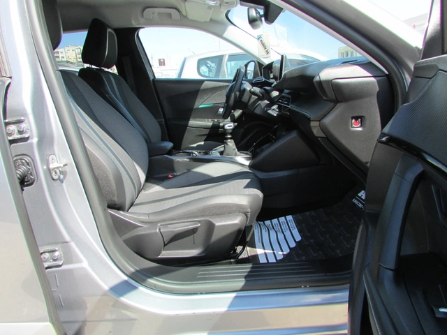 Peugeot 2008 1.2 PureTech EU6D - автомобили, коли, обяви за нови и употребявани 9
