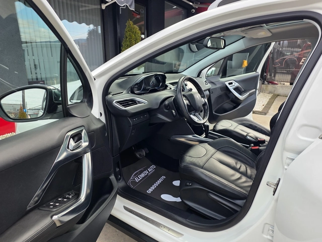 Peugeot 2008 ALLURE 1.6I-120к.с-EURO 5b-АВТОМАТИК-ШВЕЙЦАРИЯ - автомобили, коли, обяви за нови и употребявани 11