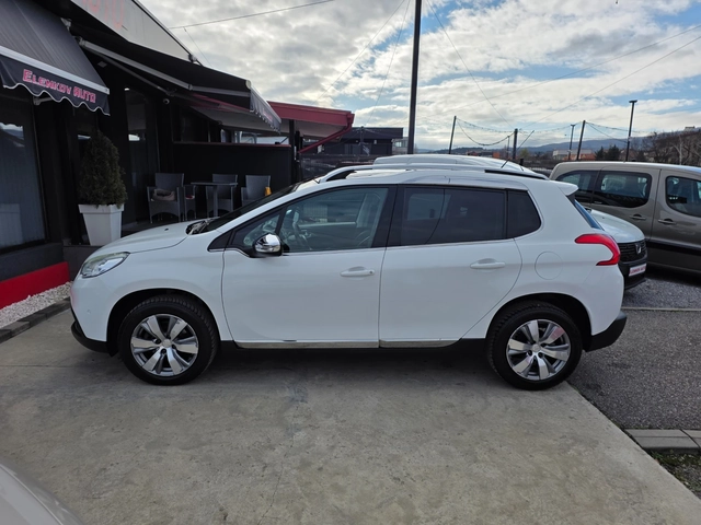 Peugeot 2008 ALLURE 1.6I-120к.с-EURO 5b-АВТОМАТИК-ШВЕЙЦАРИЯ - автомобили, коли, обяви за нови и употребявани 3