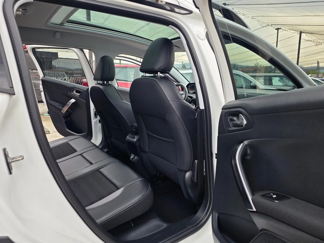 Peugeot 2008 1.2I-110к.с EURO 6b-АВТОМАТИК-ШВЕЙЦАРИЯ - автомобили, коли, обяви за нови и употребявани 14