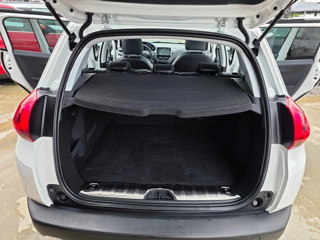 Peugeot 2008 1.2I-110к.с EURO 6b-АВТОМАТИК-ШВЕЙЦАРИЯ - автомобили, коли, обяви за нови и употребявани 16