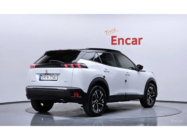 Peugeot 2008 BlueHDi* GT* FULL ЗА МОДЕЛА* ДИСТРОНИК* ЦЕНА ДО БГ - автомобили, коли, обяви за нови и употребявани 3