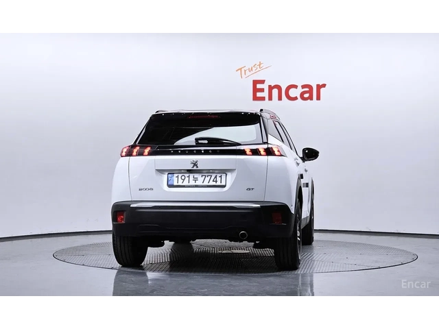Peugeot 2008 BlueHDi* GT* FULL ЗА МОДЕЛА* ДИСТРОНИК* ЦЕНА ДО БГ - автомобили, коли, обяви за нови и употребявани 2