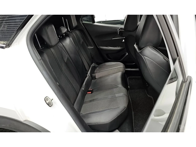 Peugeot 2008 BlueHDi* GT* FULL ЗА МОДЕЛА* ДИСТРОНИК* ЦЕНА ДО БГ - автомобили, коли, обяви за нови и употребявани 7