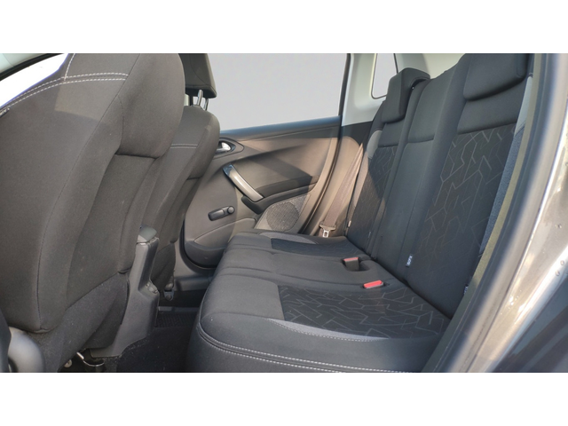 Peugeot 2008 ACTIVE - автомобили, коли, обяви за нови и употребявани 8