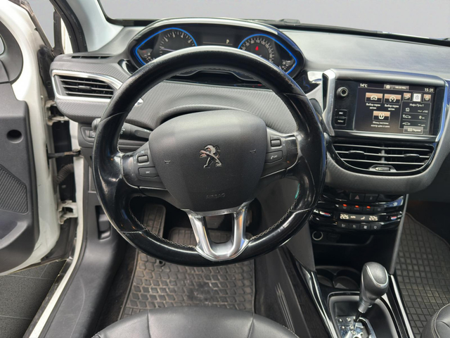 Peugeot 2008 ALLURE 1.2 e-THP 110 BVA6 STT EURO 6.3 - автомобили, коли, обяви за нови и употребявани 10