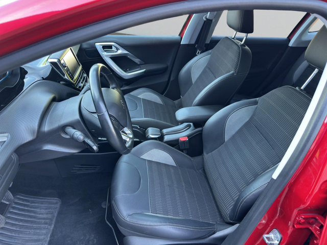 Peugeot 2008 ALLURE 1.2 e-THP 110 BVM6 STT EURO 6.3 - автомобили, коли, обяви за нови и употребявани 10