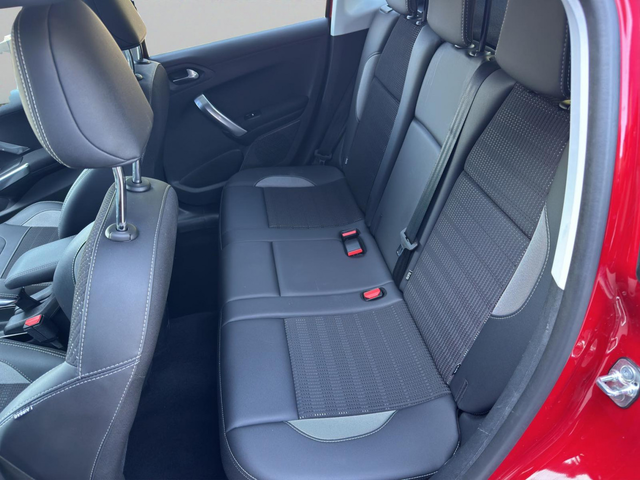 Peugeot 2008 ALLURE 1.2 e-THP 110 BVM6 STT EURO 6.3 - автомобили, коли, обяви за нови и употребявани 11