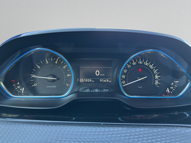 Peugeot 2008 ALLURE 1.2 e-THP 110 BVM6 STT EURO 6.3 - автомобили, коли, обяви за нови и употребявани 13