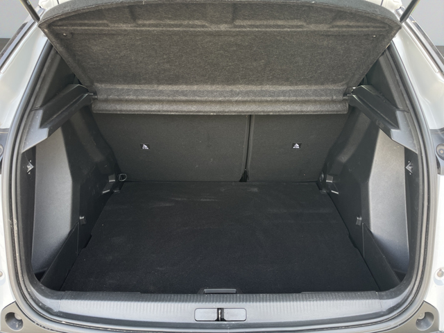 Peugeot 2008 ALLURE 1.2 PureTech 130 EAT8 EURO 6.4 - автомобили, коли, обяви за нови и употребявани 8