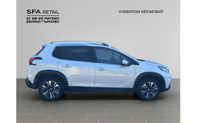 peugeot-2008-allure-1-2-thp-110-bva6 - 5