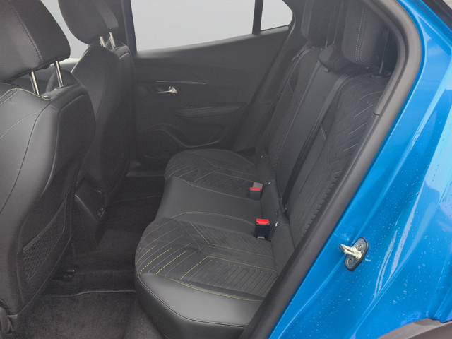Peugeot 2008 GT 1.2 PureTech 130 EAT8 EURO 6.4 - автомобили, коли, обяви за нови и употребявани 11